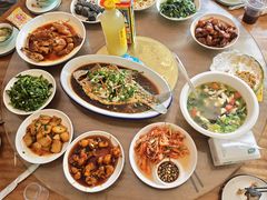 -芦茨金富饭庄·25年老字号·专做稻草鸡