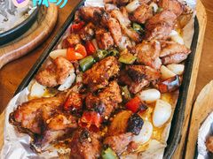 -老东镇啤酒屋海鲜加工·蒸汽海鲜·海鲜烧烤(台东店)