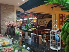 -金汉斯南美烤肉自助餐厅(中央大街黑金店)