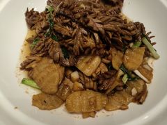 -闫府私房菜·老字号(恒隆店)