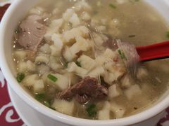 -秦香陕西食府(华贸天地店)