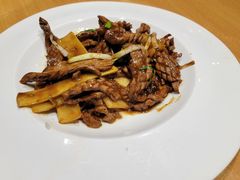 -老牌坊鲁菜名店(聊城美食岛店)
