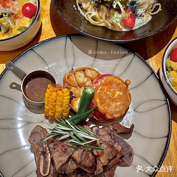 在骑楼里吃西餐是种什么样的体验🍴荔湾宝藏西餐厅