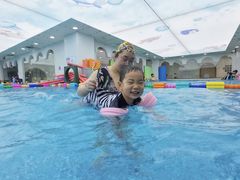 -龙格亲子游泳·水育早教运动中心(龙湾天街店)