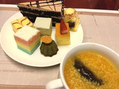-东方滨江大酒店·滨江厅