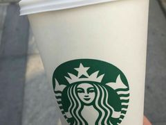-星巴克臻选(北京银泰店)