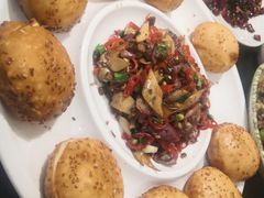 -万重锦·人文川菜馆(骡马市店)