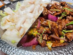 -小鱼小牛·鱼牛干锅·脆鱼火锅(世欧广场店)