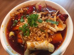 -炉小二铜锅牛蛙•川湘菜(三里屯店)
