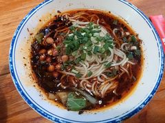 车沾巷重庆小面-车沾巷·重庆老味豌杂面