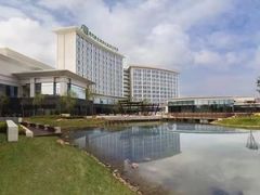 -南阳建业森林半岛假日酒店