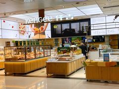 面包甜点陈列柜-仟吉KenGee(国贸360店)