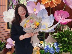 -香格里拉鱼跃地中海西餐厅·牛排披萨