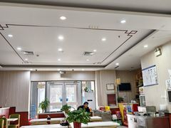 -晋合湘山西刀削面(中冀斯巴鲁大厦店)