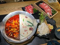 -湊湊火锅·茶憩(上海合生汇店)