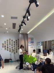 -Oh my head 儿童理发(丹尼斯大卫城店)