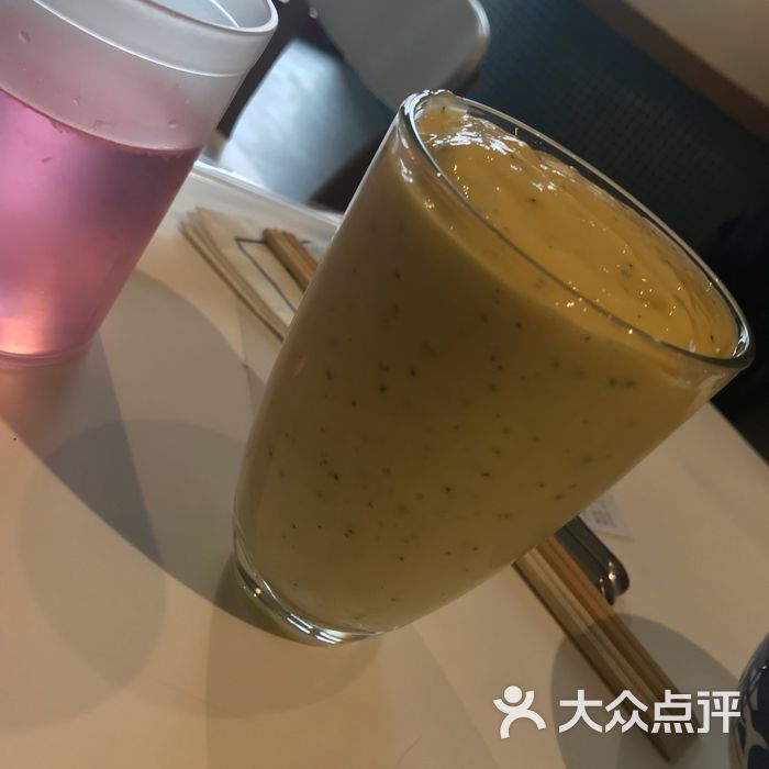 poke poke 芒果百香果牛奶酸奶