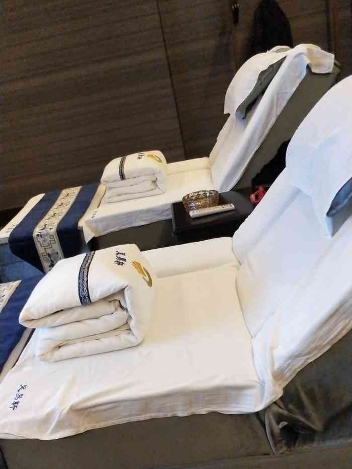 鸿远足浴(慧谷阳光店)-"今天第一次去栗雨店,服务和其他门店一样热.