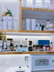 -MIDA蜜哒•科技逆龄美肤连锁