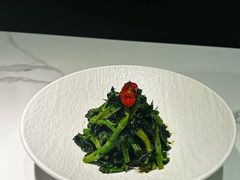-滩外滩·本帮江浙菜(新天地店)
