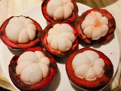 -浅深(世茂滨江精品店)