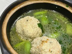 溱湖蟹黄蟹狮子头-溱湖八鲜菜馆