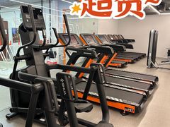 -乐刻健身铁馆(灯市口店)