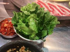 -哈哈碳都·牛肋条无限自助烤肉(台江万达店)