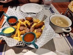 小吃拼盘-Primo·丽莫意大利窑烤披萨