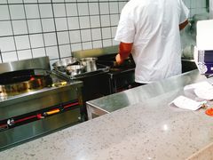 -小姜锅贴(凤凰街店)