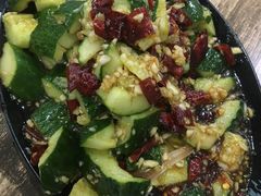 -鱼众不同·鸡公煲·烤全鱼(国顺路店)