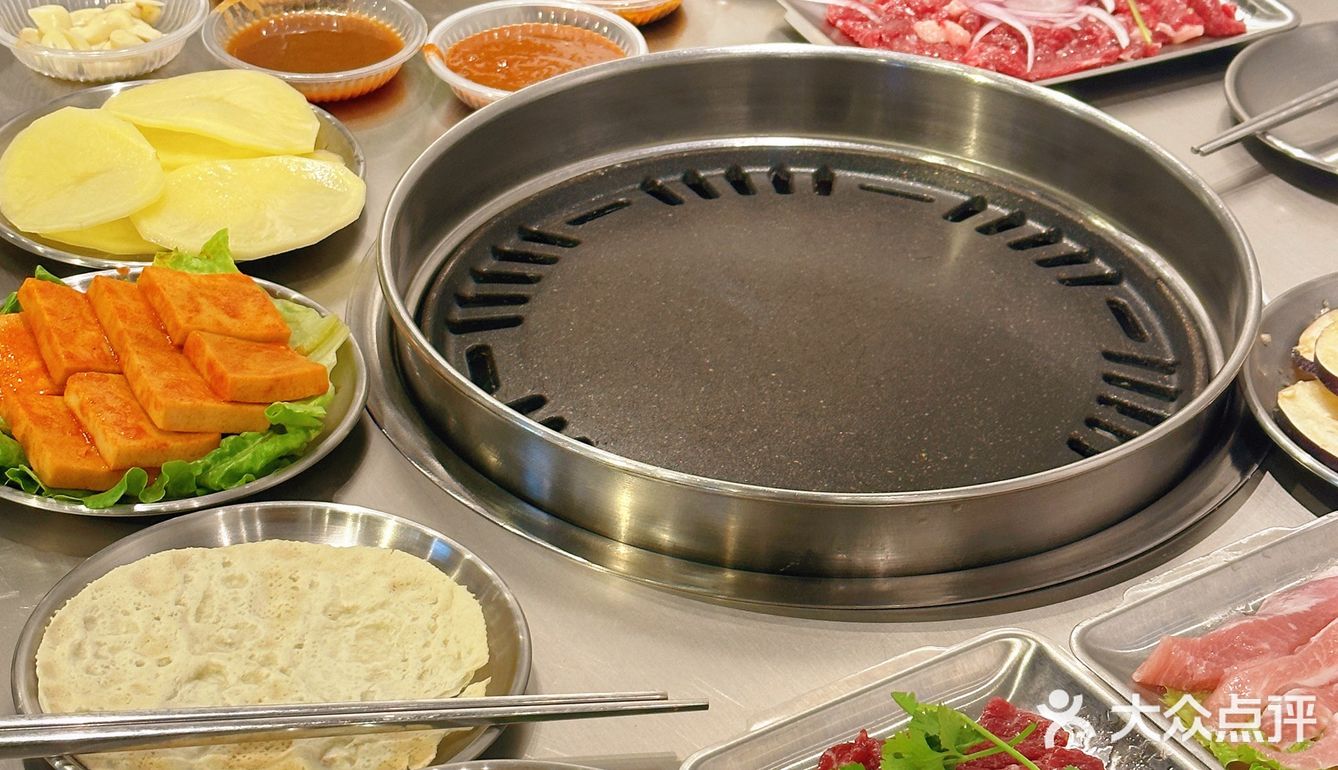 就在沙井，必冲的炭火烤肉店