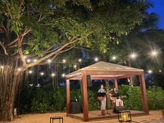 -三亚艾迪逊酒店·海滩烧烤 BARBACOA·现场乐队·浪漫晚餐·烧烤海鲜