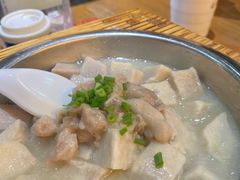 -胡胖子专业长沙菜(衡山路店)