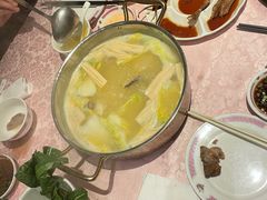 -囍凤楼·粤菜·点心·火锅(温特莱店)