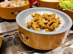 -龍歌自助小火锅(市北CBD万达店)