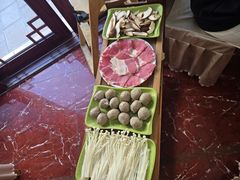 -乙丙丁正宗昭通天麻火腿鸡(总店)