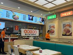 -赵财财·肠粉·煲仔饭(华润万象城店)