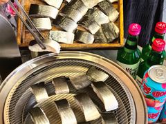 -围炉肉舍•炭烤活鳗•丹东海鲜烤肉(步行街店)