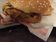 麦辣鸡腿堡套餐-麦当劳(新王府井店)