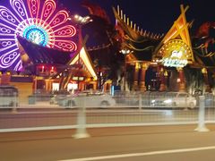 -七彩云南欢乐世界