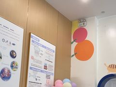 -龙格亲子游泳•水育早教运动中心