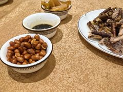 -正宗鸡饭粤香酒家(朱村店)