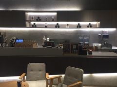 -瑞幸咖啡(怡富广场店)