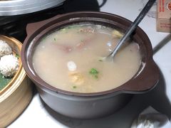 洪湖藕汤-小凤庭·地道湖北菜武昌鱼·藕汤(38年黄鹤楼店)