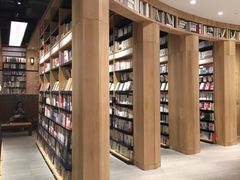 -覔书店(壹方城店)