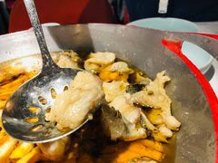 招牌水煮三峡鱼-雲蜀龙阁·金牌水煮鱼(方庄店)