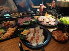 -山居屋炭火烧肉(厚街万达店)