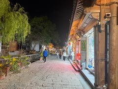-桥边小楼·手工云南菜·古城观景小楼