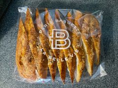 蒜香法棍-巴黎贝甜(杨浦宝地店)